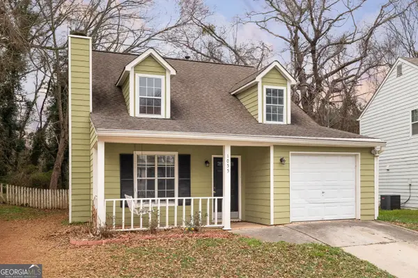 1055 Autumn Crest Court, Stone Mountain, GA 30083