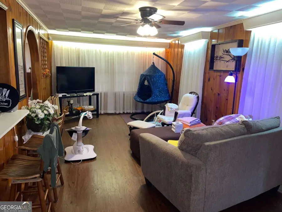 129 E Brumby Street, Reidsville, GA 30453 - #2