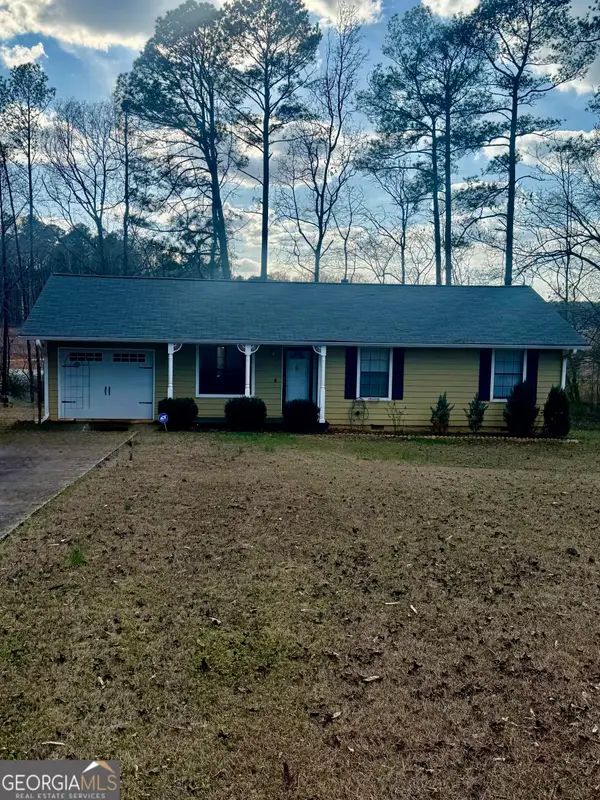 245 W James Circle, Hampton, GA 30228