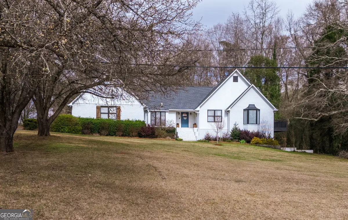 141 Meadow Drive, Forsyth, GA 31029 - #1