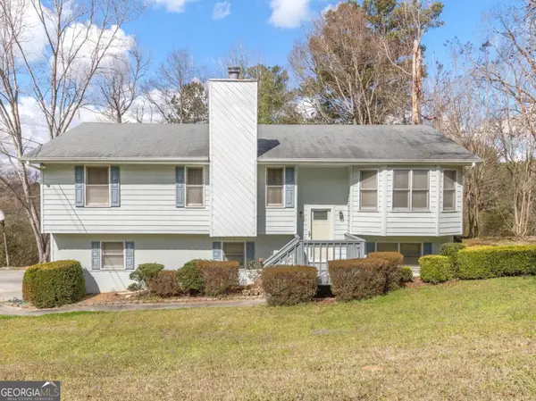 2203 Clarendon Court Ne, Conyers, GA 30012