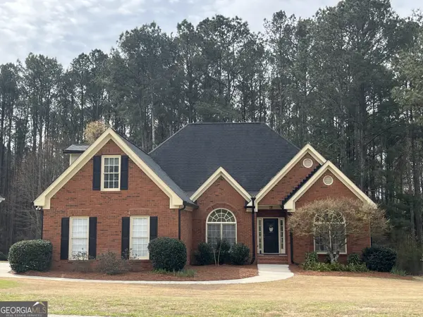 7524 Greens Mill Drive, Loganville, GA 30052