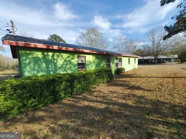 153 Bush Avenue, Fitzgerald, GA 31750 - #2