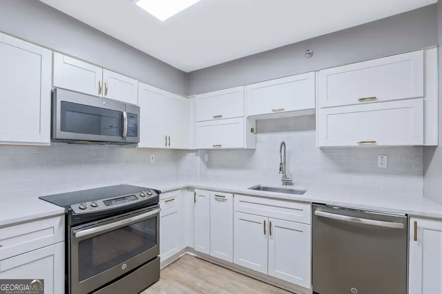 2870 Pharr Court South Nw #2401, Atlanta, GA 30305 - #3