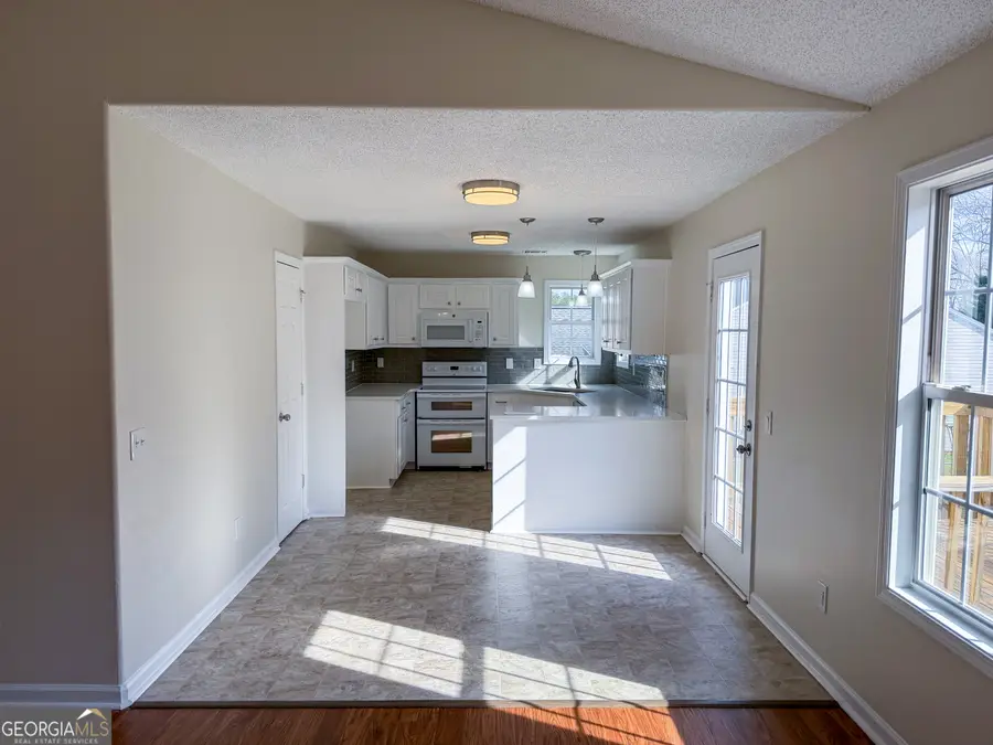 1119 Hummingbird Way, Winder, GA 30680 - #2