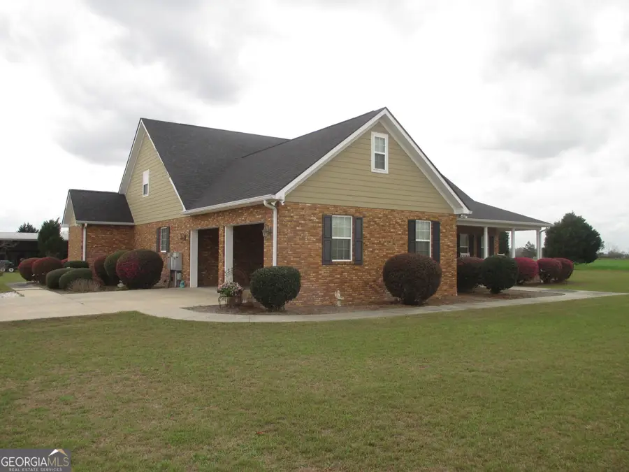 40 Comer Yawn Road, Hazlehurst, GA 31539 - #2