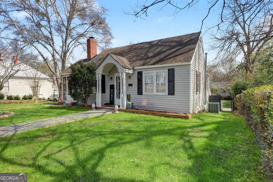 642 Greenwood Street, Barnesville, GA 30204 - #2