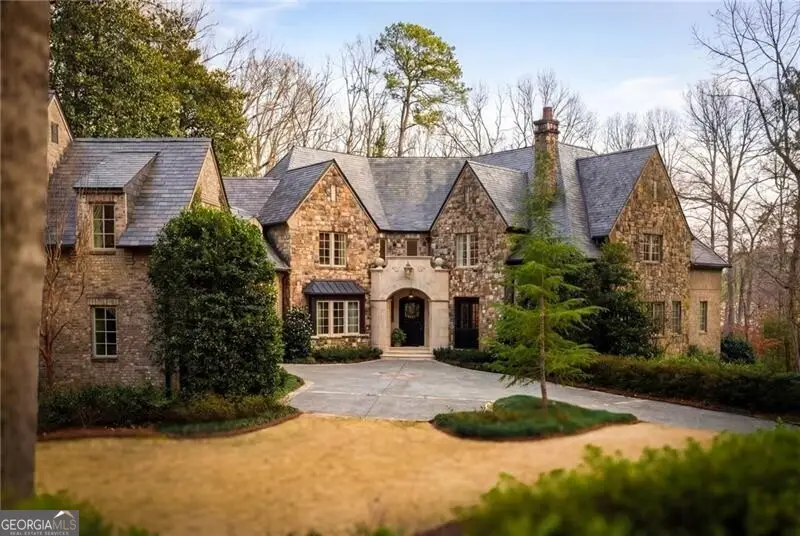 660 W Conway Drive Nw, Atlanta, GA 30327 - #1