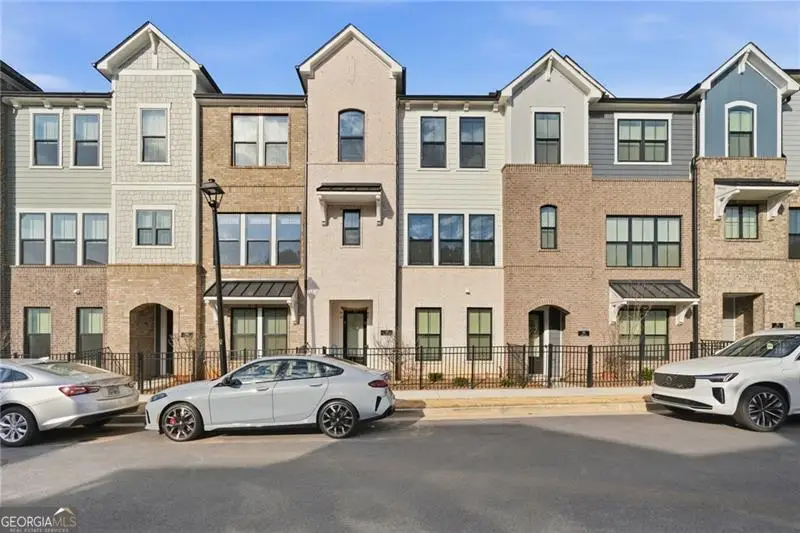 375 Walker Avenue, Roswell, GA 30076 - #2