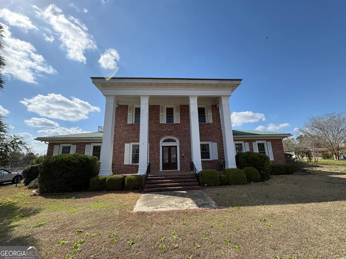 335 N Main Street, Wadley, GA 30477 - #1