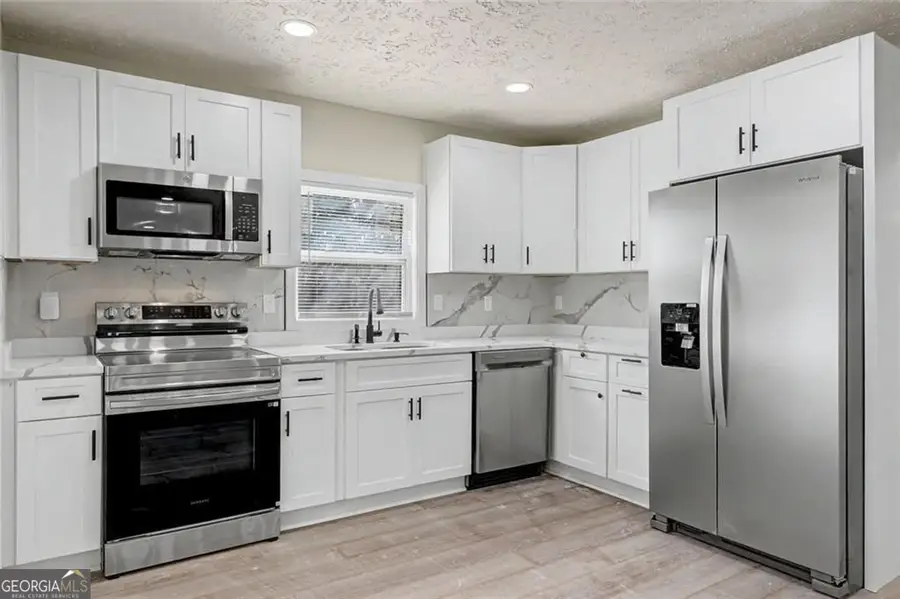 2447 Omaha Road Sw, Atlanta, GA 30331 - #2