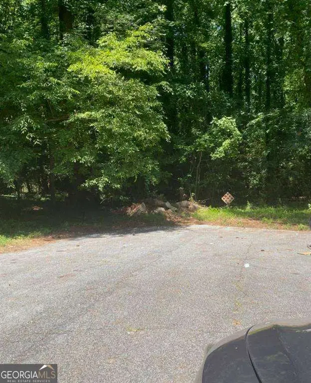 2042 Pine Oak Drive Sw, Atlanta, GA 30310 - #2