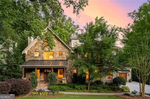 15 Lake Forrest Lane Ne, Atlanta, GA 30342