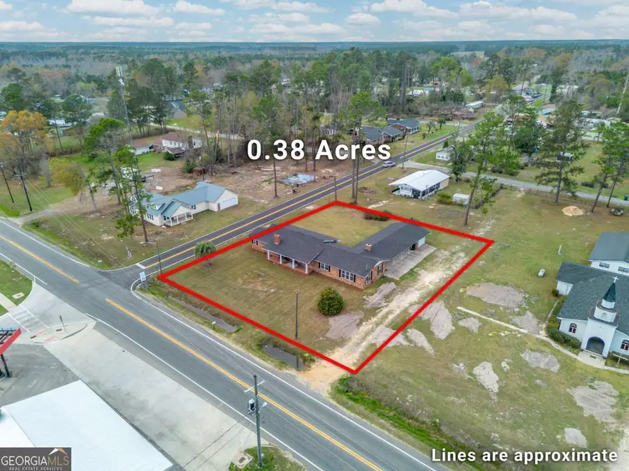 701 Van Streat, Nicholls, GA 31554 - #2