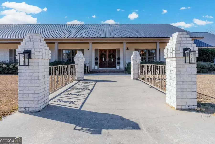 403 Rose Lane, Douglas, GA 31533 - #2