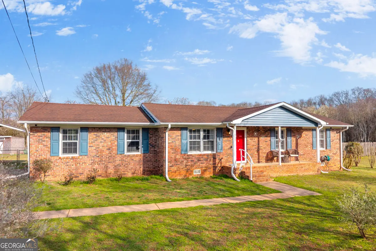 340 Floyd Street, Royston, GA 30662 - #1