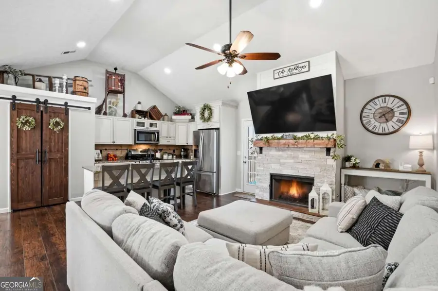 378 Baugh Street, Commerce, GA 30529 - #2