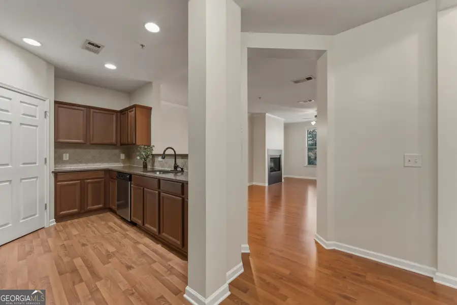 4805 W Village Way Se #UNIT, Smyrna, GA 30080 - #3