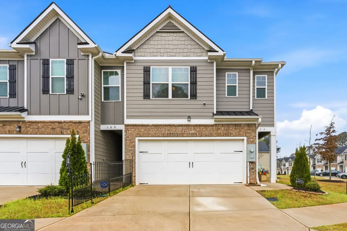 111 Hampton Circle, McDonough, GA 30253 - #1