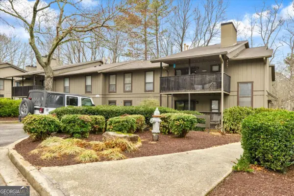 2410 Cumberland Court Se, Smyrna, GA 30080