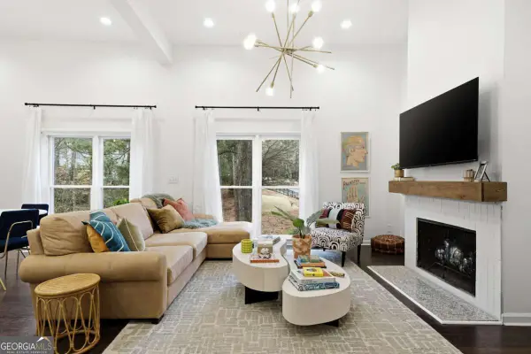 201 Brandywine Circle, Atlanta, GA 30350