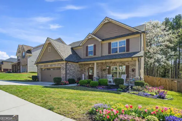 1196 Clear Stream Ridge, Auburn, GA 30011