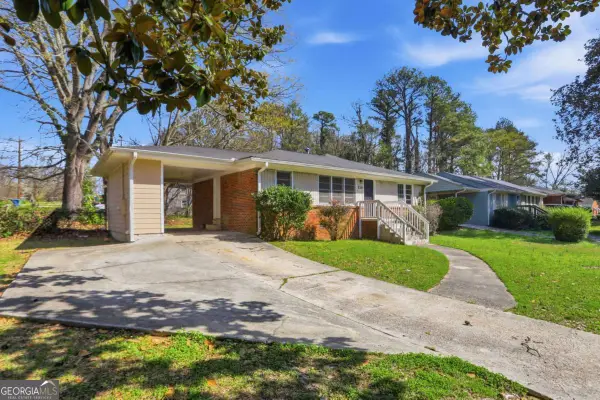 256 Silver Springs Circle Sw, Atlanta, GA 30310