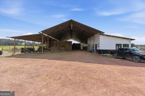 998 Dunn Road Se, Silver Creek, GA 30173