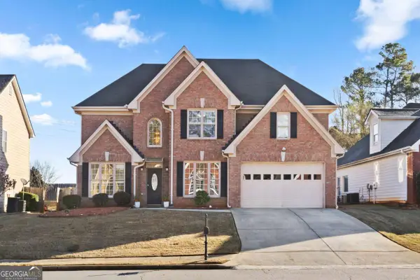991 Bay Pointe Way Sw, Lilburn, GA 30047