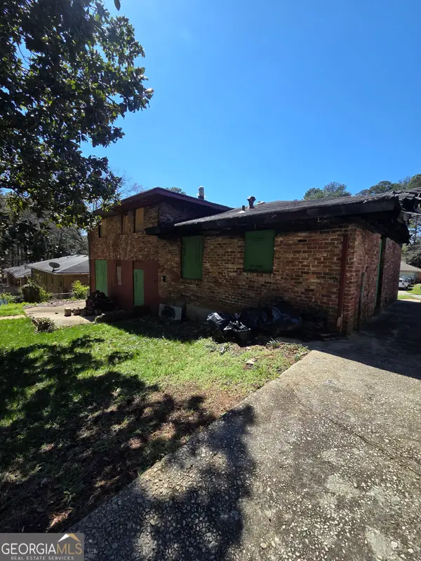 1932 Janet Lane, Decatur, GA 30035