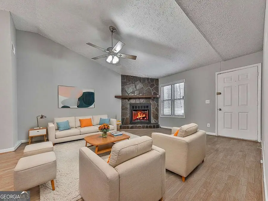 5506 Vaughn Road, Woodstock, GA 30188 - #3