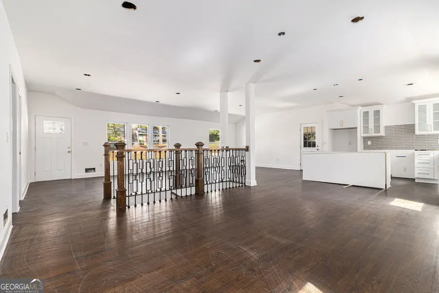 266 Colewood Way, Sandy Springs, GA 30328 - #3