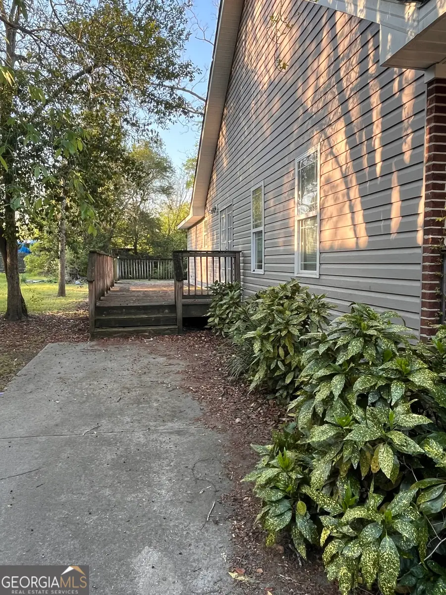 211 Malaga Street, Pelham, GA 31779 - #3