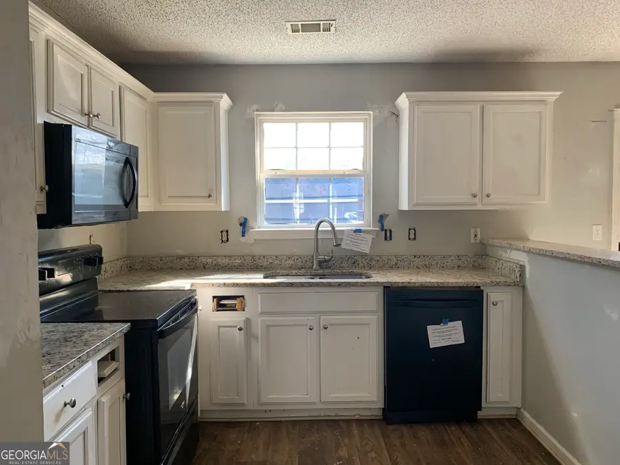 520 Vineyard Road, Griffin, GA 30223 - #3