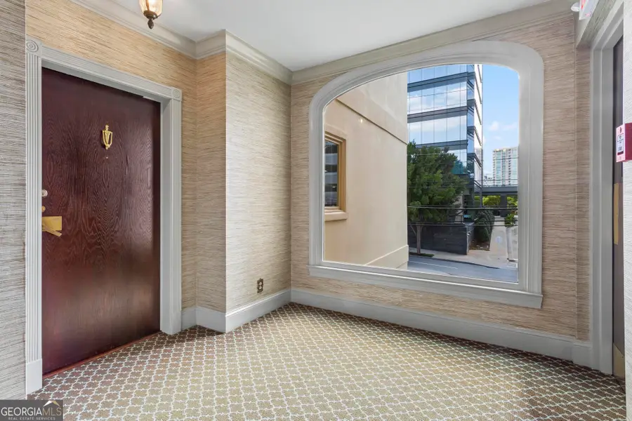 3638 Peachtree Road Ne #APT 306, Atlanta, GA 30319 - #2