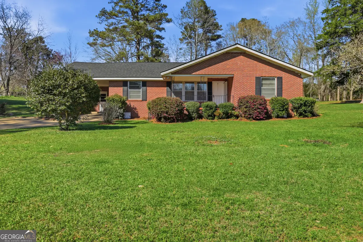182 Lower Lovelace Road, West Point, GA 31833 - #1