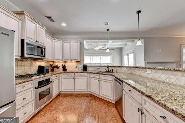 3013 Amberglen Court, Cumming, GA 30040