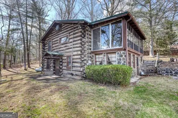 2305 Ridgecrest Circle, Hiawassee, GA 30546