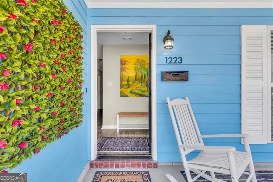 1223 E Waldburg Street, Savannah, GA 31404 - #3