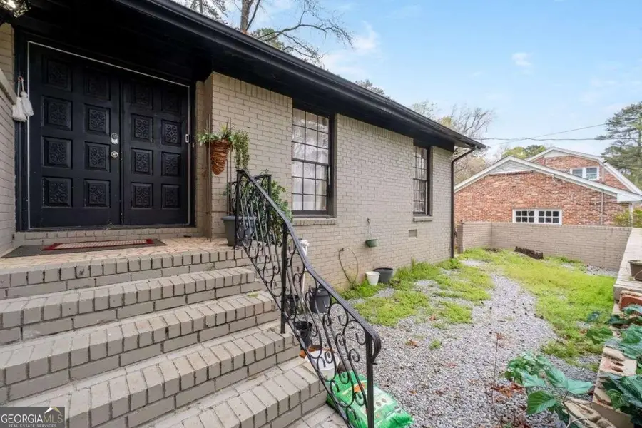 957 Rowland Road, Stone Mountain, GA 30083 - #3