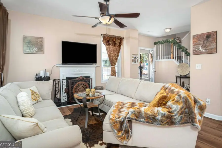 988 Treymont Way, Lawrenceville, GA 30045 - #2