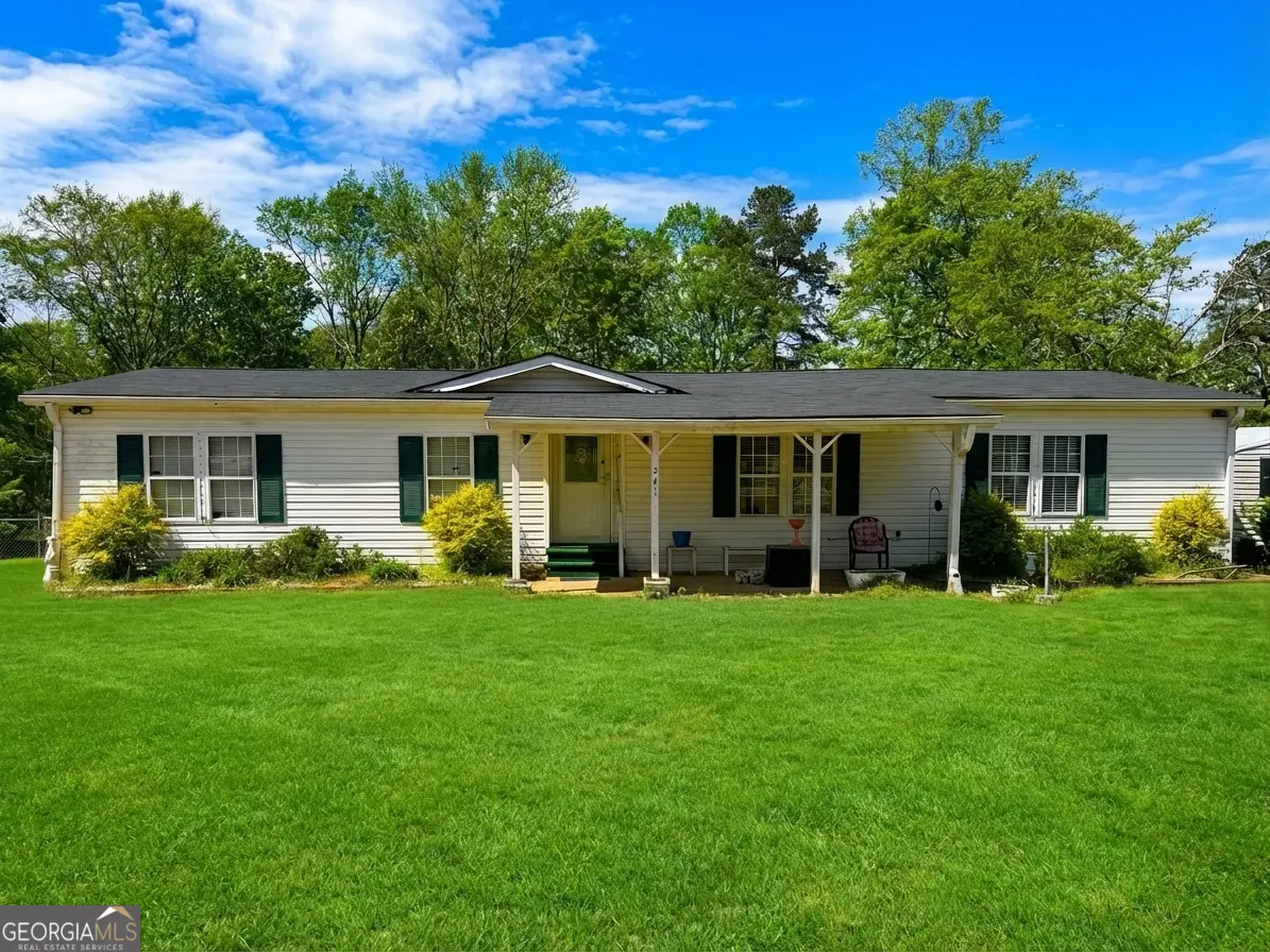 241 Lakeview Drive, Locust Grove, GA 30248 - #1
