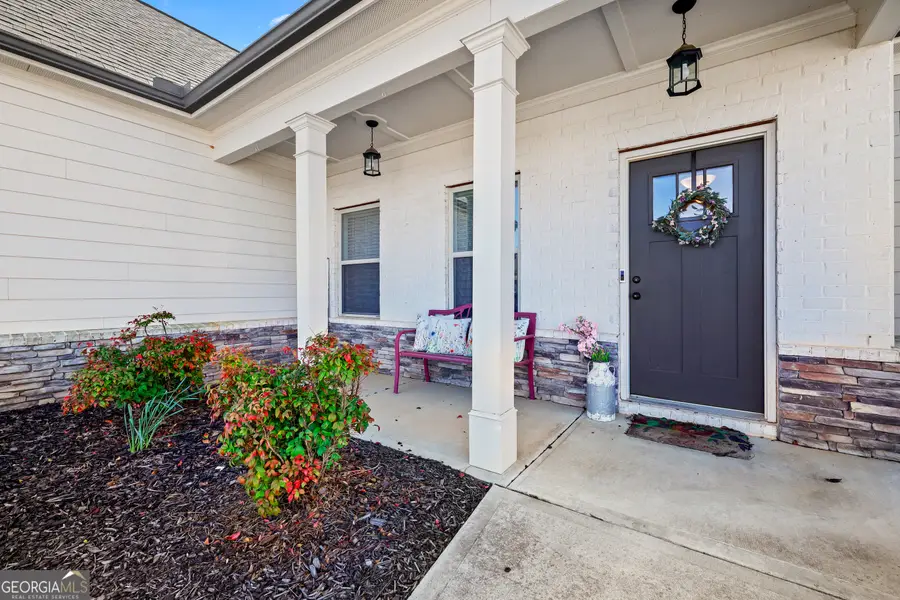 549 Calgary Downs Drive, Winder, GA 30680 - #2