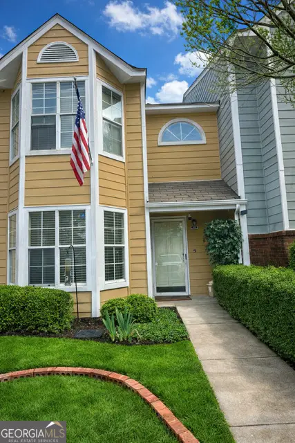 3223 Long Iron Drive, Lawrenceville, GA 30044