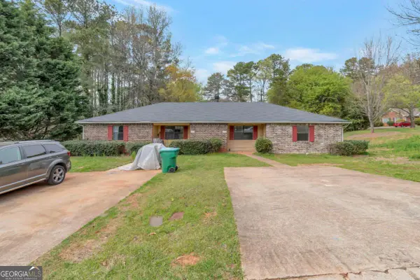 3235 Sarah Lou Drive, Snellville, GA 30078