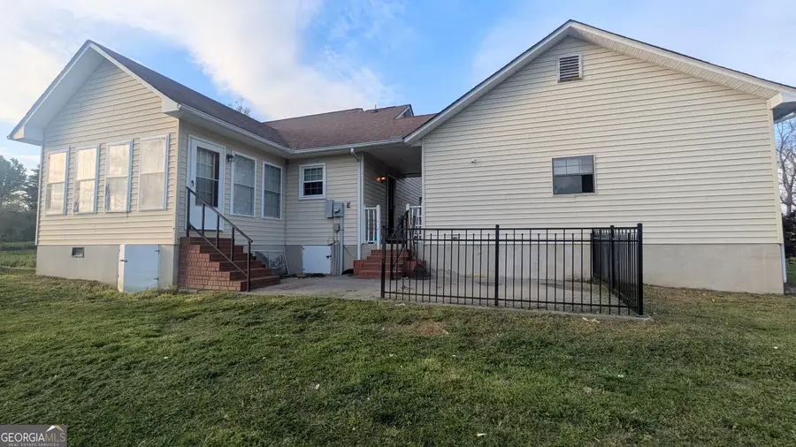 327 Lovebridge Road Se, Calhoun, GA 30701 - #3