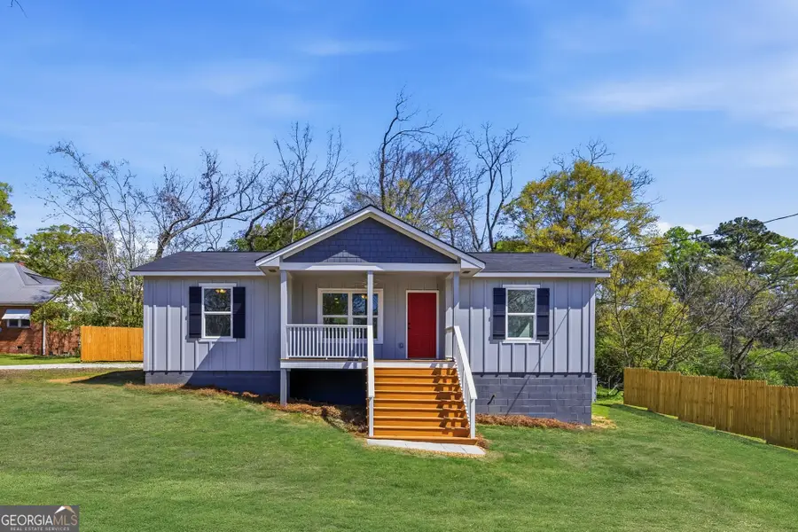 509 Carlton Ave., Union Point, GA 30669 - #3