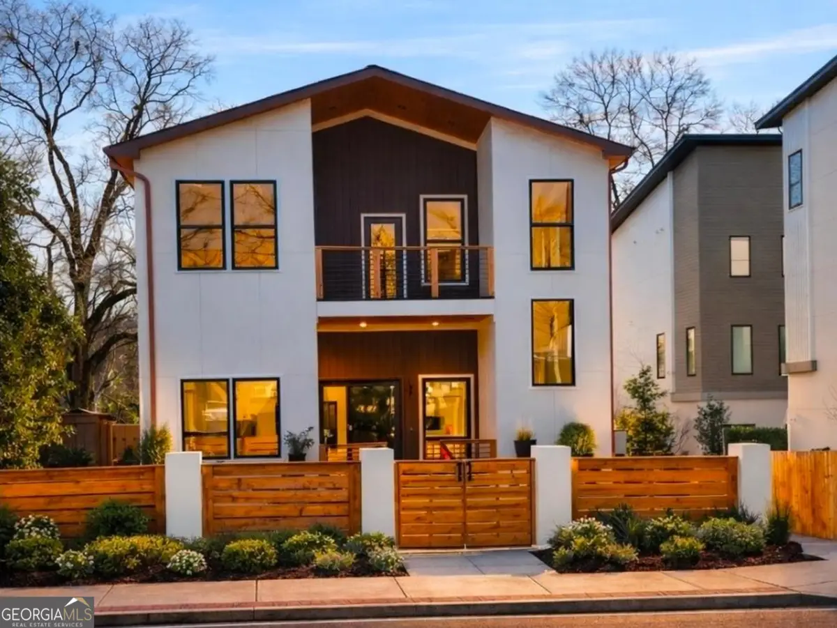1927 Memorial Drive Se, Atlanta, GA 30317 - #1