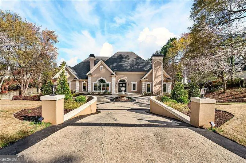 4979 Long Island Drive Nw, Atlanta, GA 30327 - #1