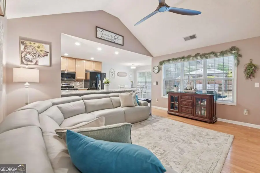 35 Belltree Circle, Newnan, GA 30265 - #2